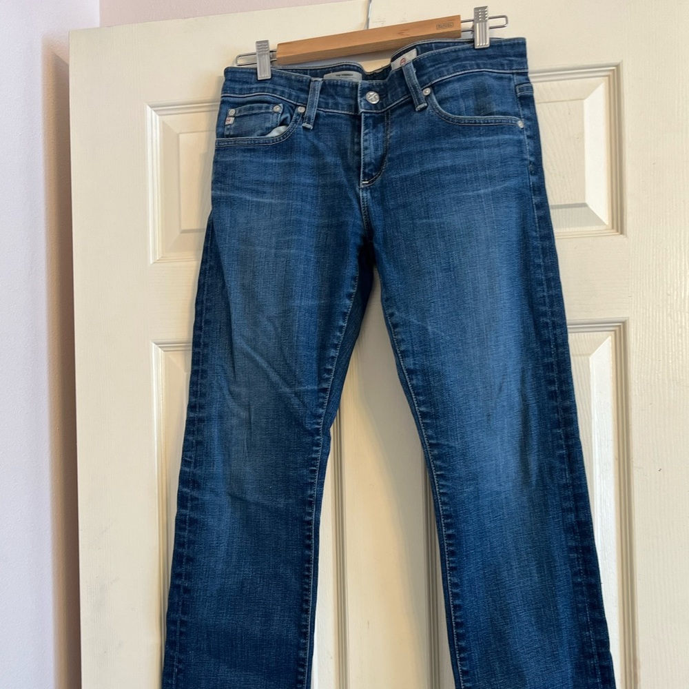 AG Tomboy relaxed straight. Size 28.